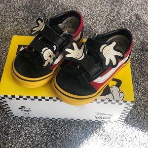 Mickey Mouse vans